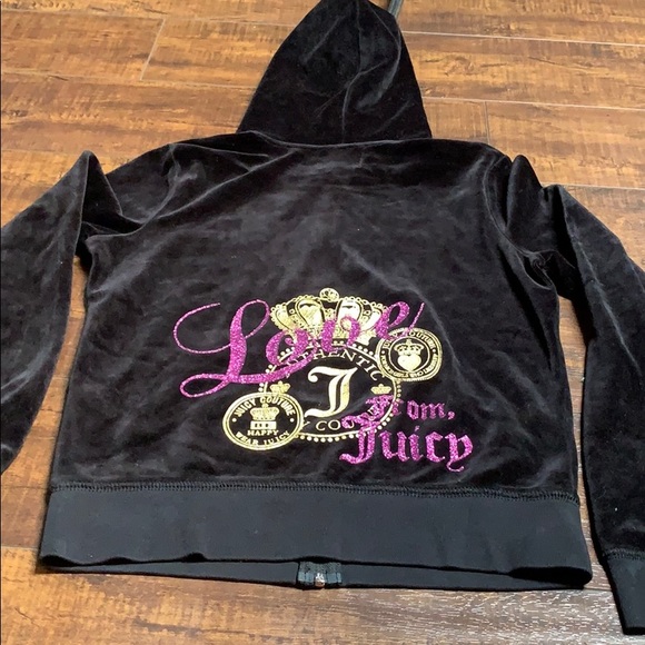 Juicy Couture Tops - NWOT Juicy Hoodie